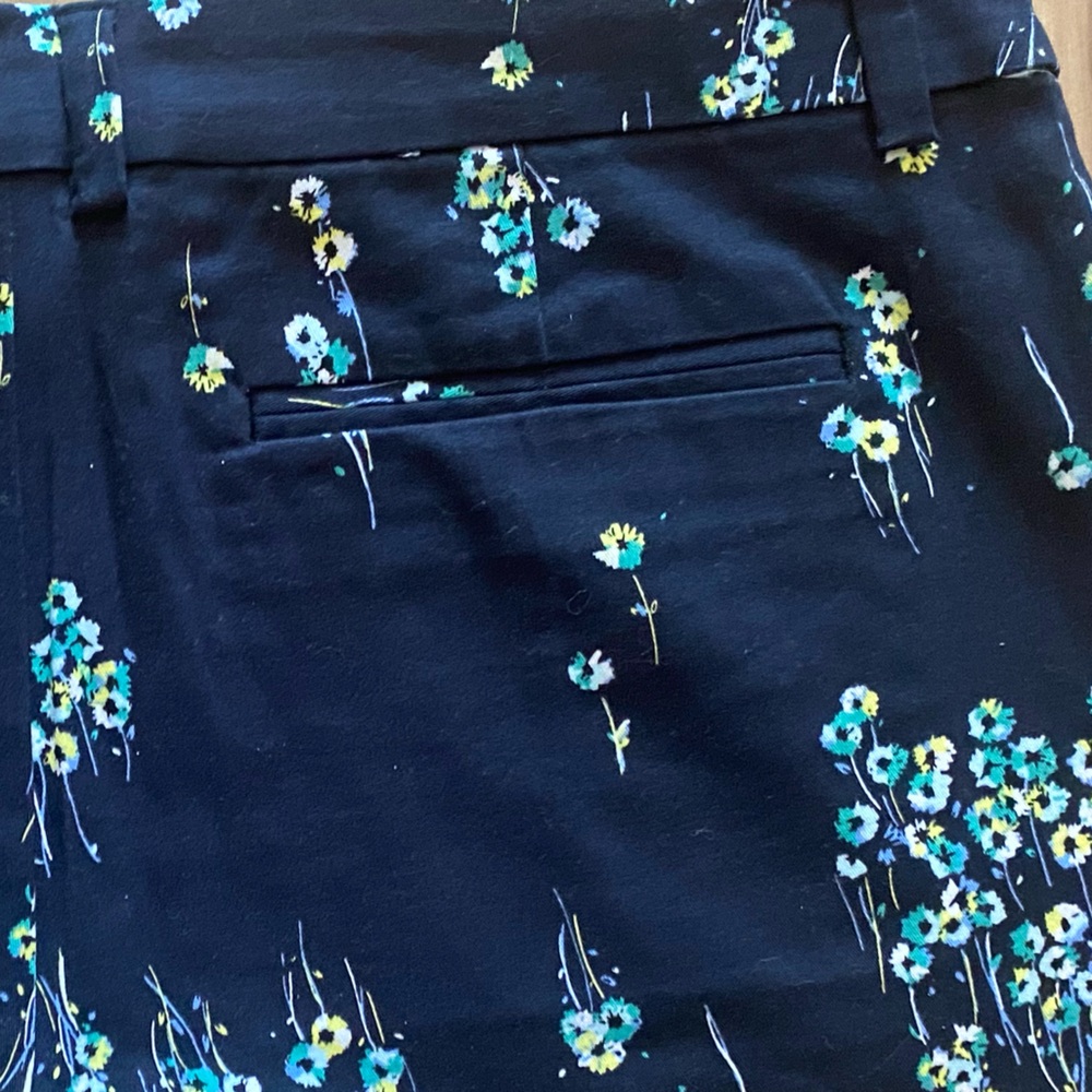 A.N.A. A New Approach Black Floral Twill Shorts Size 12.   NWT - Picture 12 of 16